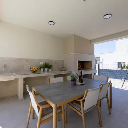 Oblica Villa Kaštela